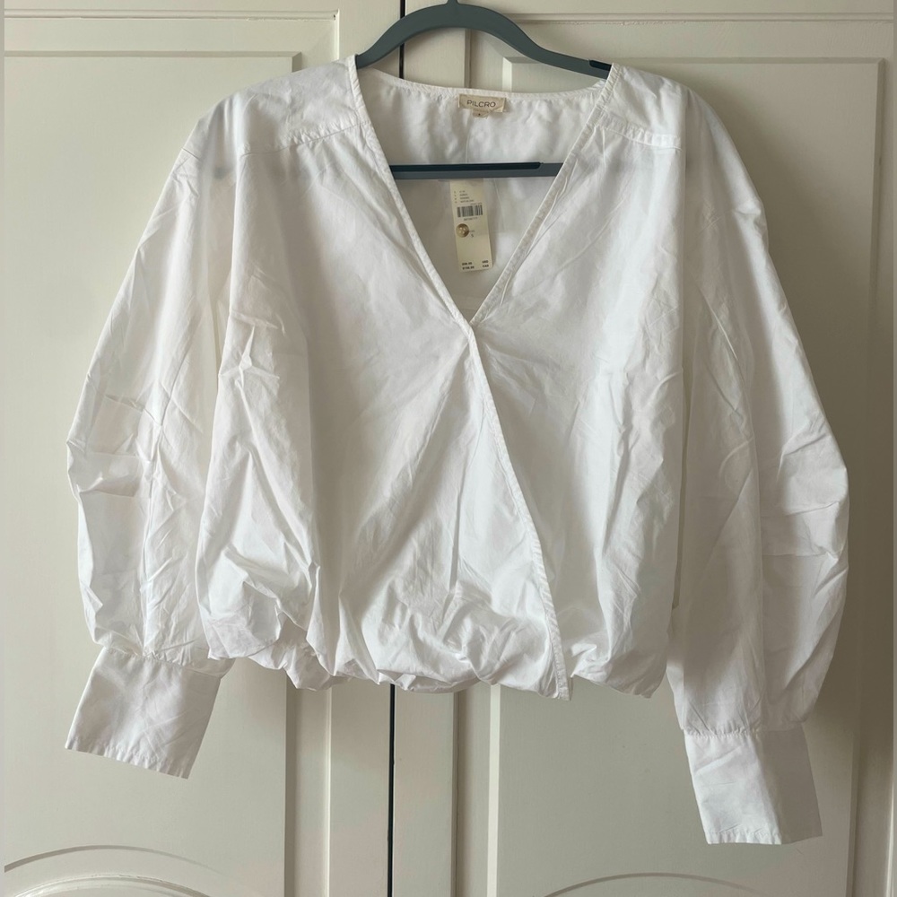 Pilcro Cocoon Bubble Blouse in white from Anthropologie!